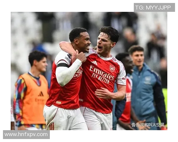 意甲激战:里昂逆转阿森纳绝杀时刻点燃全场激情 意甲激战:里昂逆转阿森纳绝杀时刻点燃全场激情