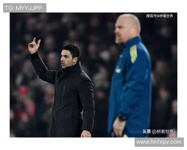 意甲激情对决那不勒斯5-0横扫阿森纳帽子戏法引发争议判罚热议