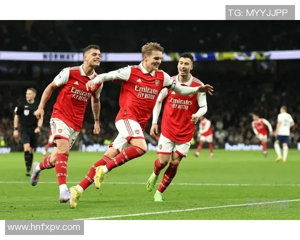 英超精彩对决国米以3-0战胜利物浦神奇扑救引发全场狂欢 英超精彩对决国米以3-0战胜利物浦神奇扑救引发全场狂欢